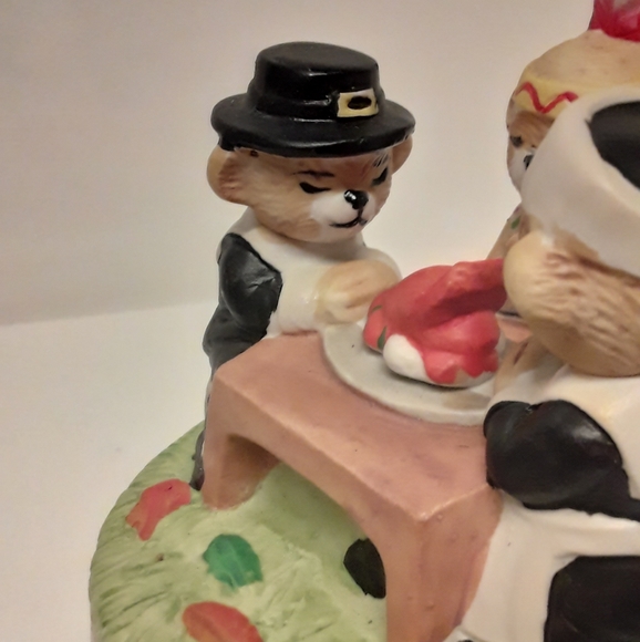 Music Box - Picture 2 of 10